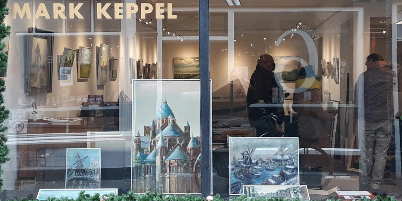 Winterwerken van Coby Kluitman in etalage van Mark Keppel