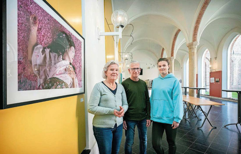 KZOD kunstverkoop actie voor Oekraïne brengt 6140 Euro op!